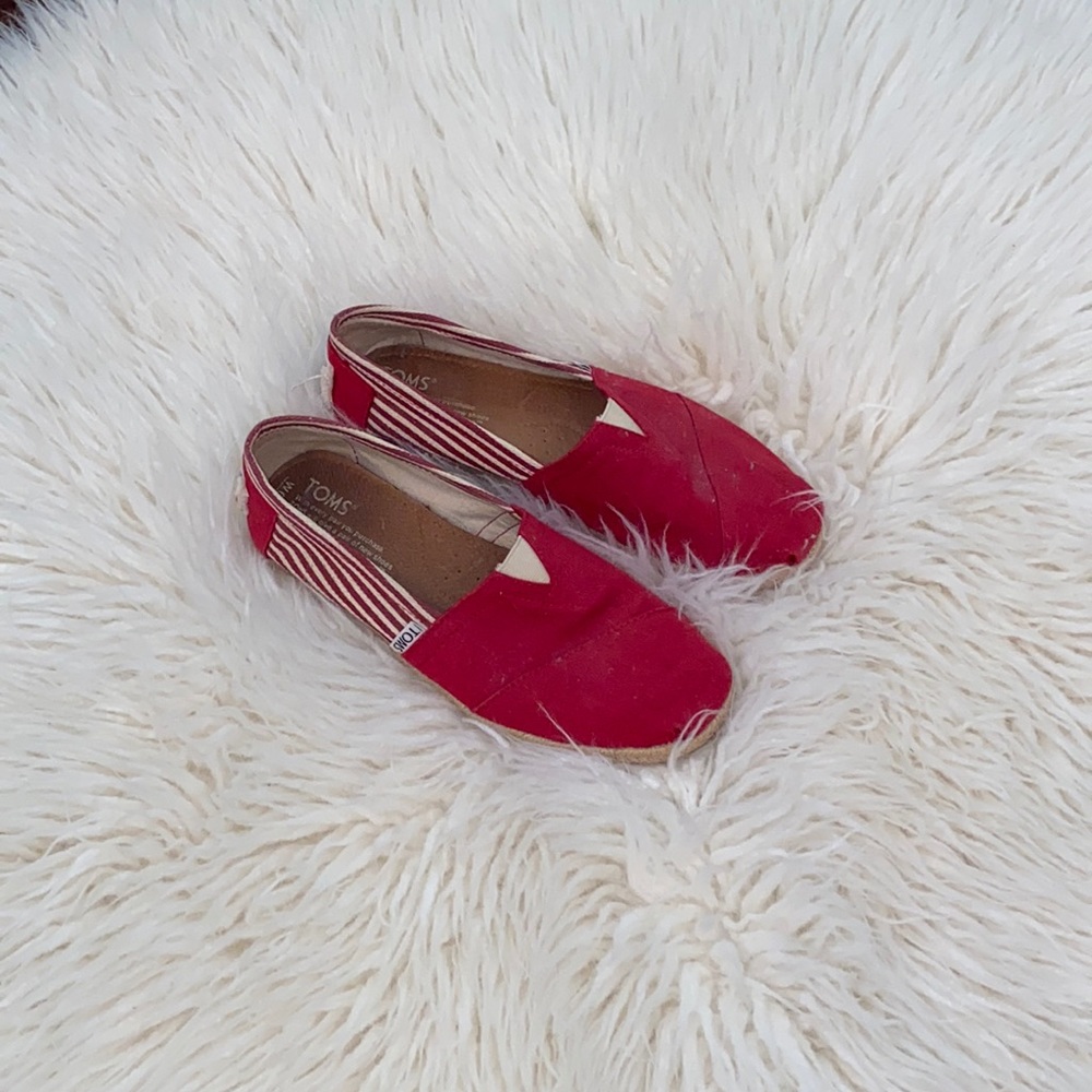 Toms shoes